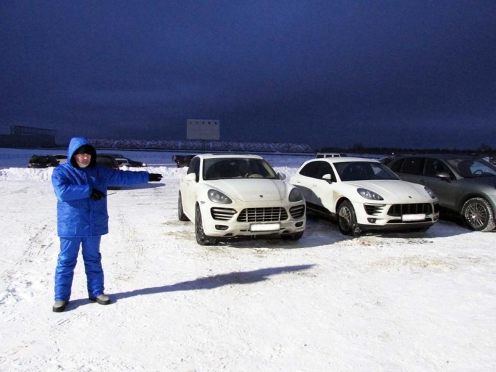 ЮниПерсонал: сопровождение мероприятия Porsche Winter Festival 2015